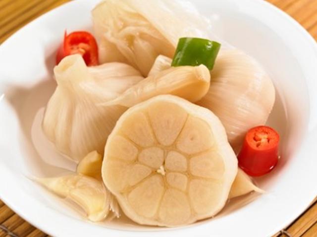 입맛 없을 때 먹으면 딱! 밥도둑 밑반찬 <strong>장아찌</strong> 추천
