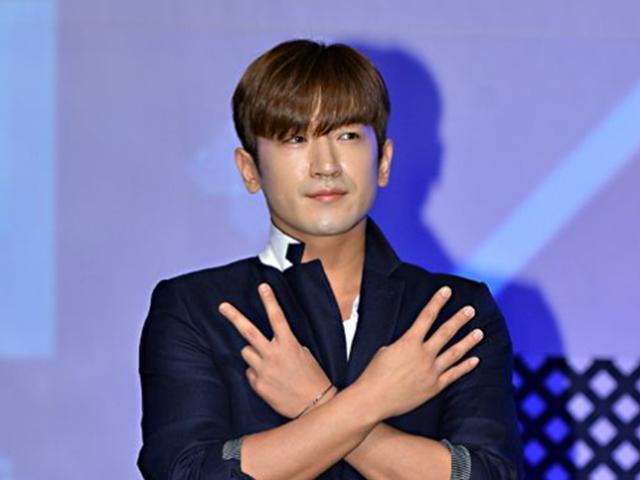 <strong>이민우</strong>, 피해자가 고소 취하했지만…'강제추행 혐의'로 검찰 송치돼