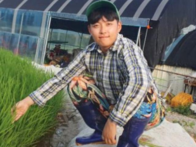 "다른 거 없슈~ 노래하는 농부, 그게 꿈이여유~"