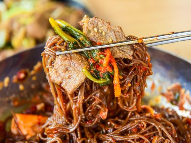 기력 보충에 '으뜸', 손님 끊이지 않는 고창 맛집