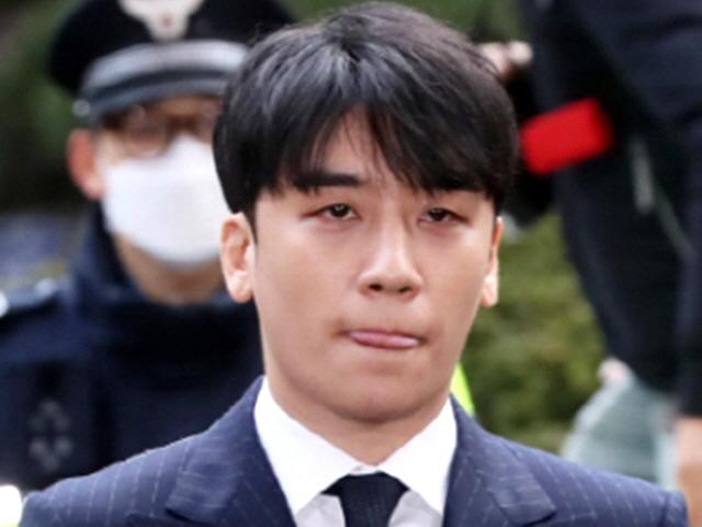 아오리라멘 점주들 소송 "사과 없는 승리, 매출하락 책임져라"