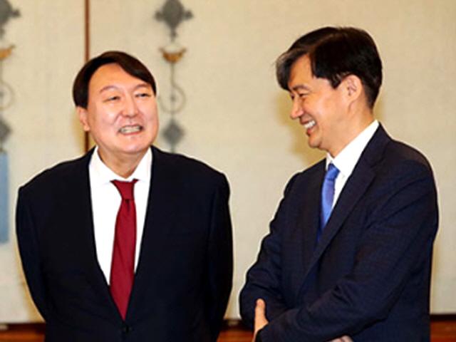 '폴리페서' VS '앙가주망'...<strong>법무부</strong>는 이미 조국 체제