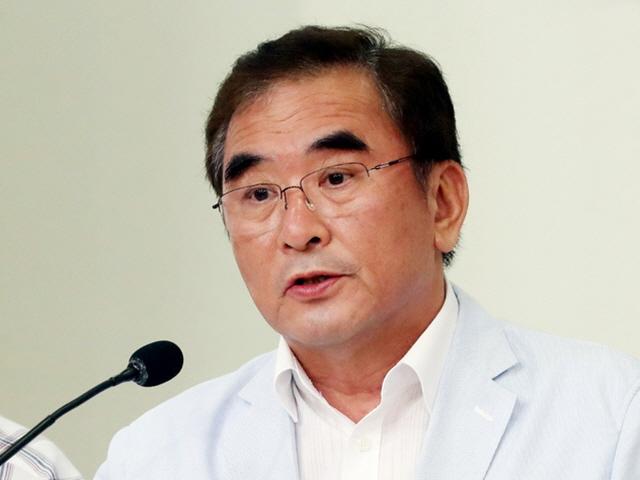 '매국·친일 <strong>논란</strong>' 이영훈, 서울대 명예교수 아니었다