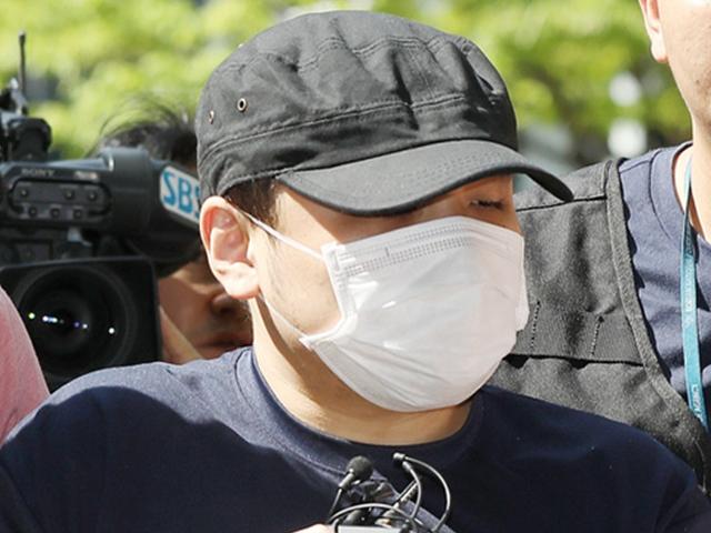 ‘<strong>한강</strong> <strong>몸통</strong><strong>시신</strong>’ 모텔비 4만원 안내고 반말 이유로…