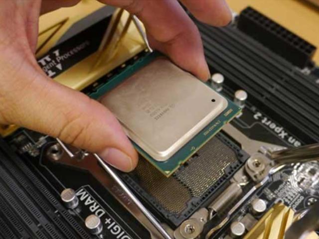 게이밍 PC용 가성비 CPU? 선택을 도와주세요