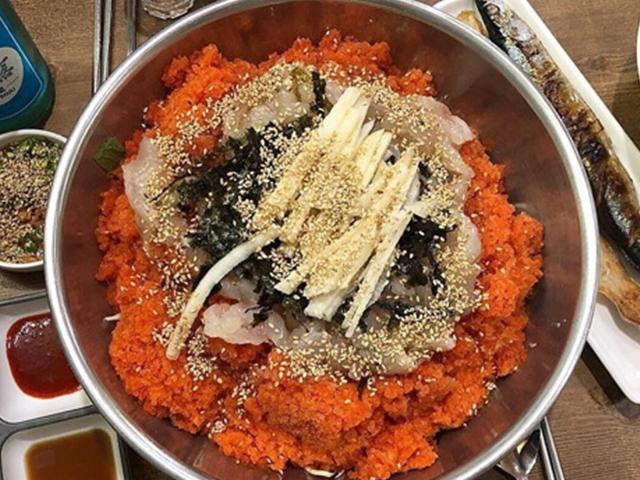 도심에서 바다의 깊은 맛 느낀다! 서울 물회 <strong>맛집</strong> 추천