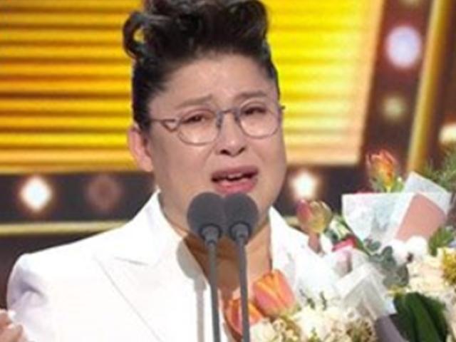 '예능 신' 잘 나가던 <strong>이영자</strong>를 빚더미에 앉게 만든 <strong>사업</strong> 아이템은?