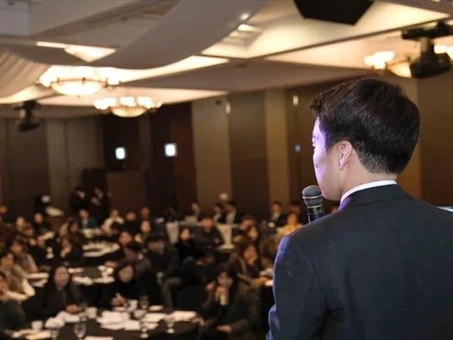 부자 만나기 힘들다고요? 이 직업은 매일 만납니다