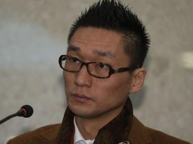 왕진진, '<strong>리벤지</strong> <strong>포르노</strong>' 혐의인정…특수폭행·협박·감금은 부인