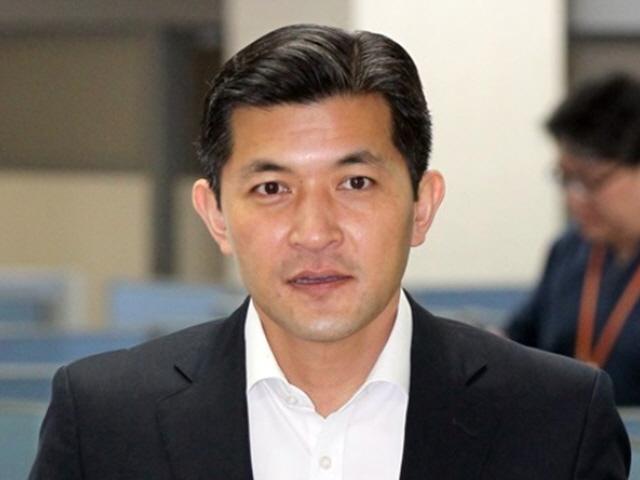 변종 마약이라는데···'하버드생' <strong>홍정욱</strong> 딸 영장 기각된 결정적 이유