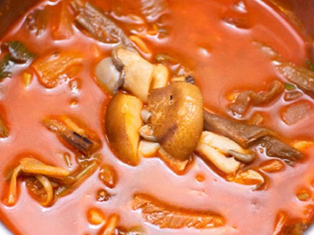 세상에 잡놈은 있어도 잡버섯은 없다…이름 보면 맛이 느껴진다