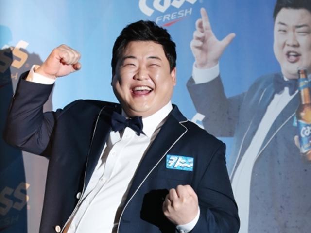 <strong>김준현</strong>, 과거 '음주운전' 전력있는데 술광고 논란…'카스' 측 입장은?