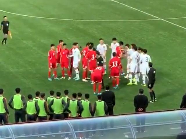 <strong>손흥민</strong>, 남북 선수단 충돌 말렸다…스웨덴 대사 영상 공개