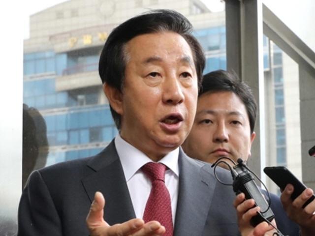 "김성태 딸 KT 이력서 공란많아…지원 생각없어 보였다"