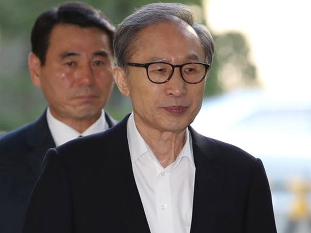 <strong>MB</strong>, 재임 중 비리 관련 첫 증언…"나라 위해 부끄럽지 않게 일했다"