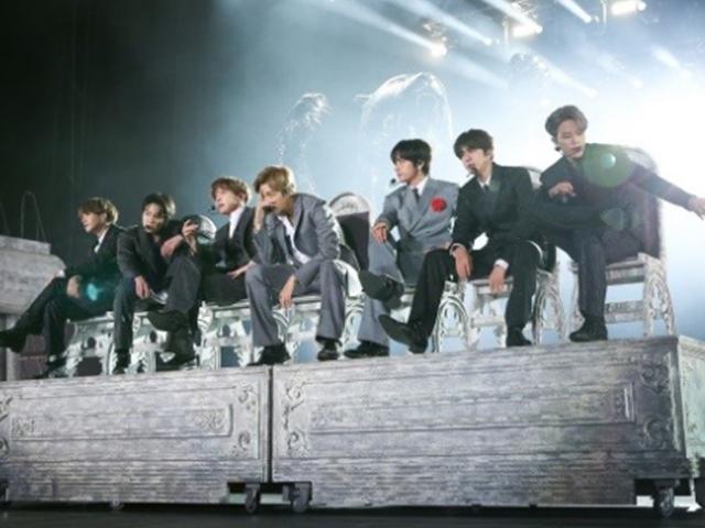 "앞으로도 손잡고 함께"..<strong>방탄소년단</strong>, '러브 유어 셀프' 여정 눈물의 마침표