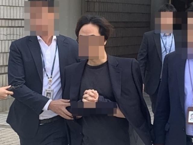 포승줄 묶인 채 유치장으로…'<strong>프듀</strong>X' 안준영 PD, 누구?