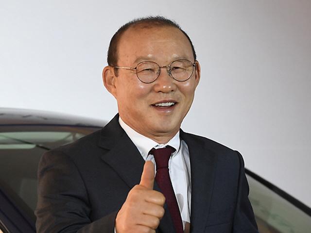 '쌀딩크' 박항서, 베트남 역대 최고 대우 <strong>대표팀</strong> <strong>감독</strong> 3년 재계약