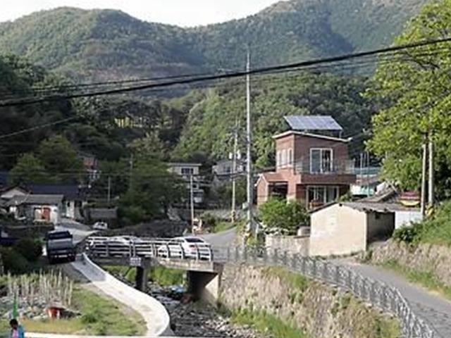 '제2 봉하마을'될까…양산 매곡마을 文<strong>대통령</strong> <strong>사저</strong> 효과 기대