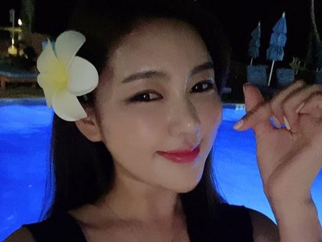 송가인, 시애틀서 비키니 입고 근황 공개 "밤 수영, 너무 행복한 시간"