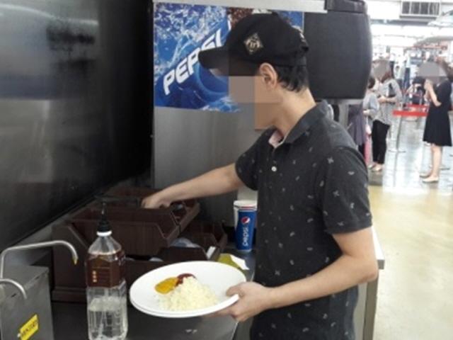 '<strong>양파</strong>거지' 때문에…코스트코, 공짜 <strong>양파</strong> 없앴다