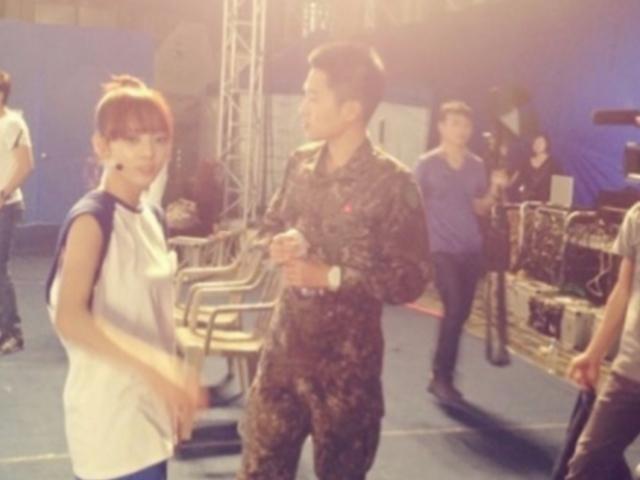 <strong>구하라</strong> 친오빠가 <strong>공개</strong>한 생전 <strong>카톡</strong>… "제발 오래 살아줘"