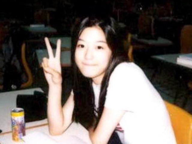 당시 역대급 인기였던 <strong>전지현</strong>을 모르던 동국대 교수님이 처음 건넨 말