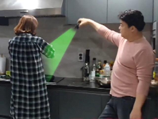 '<strong>맛남의</strong> <strong>광장</strong>' 소유진 "내 남편 멋있어"…백종원에 애교 폭발