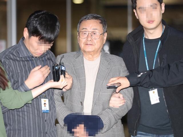 '<strong>성폭행</strong> 혐의' 김준기 "사실관계 인정하지만, 동의한 줄 알았다"