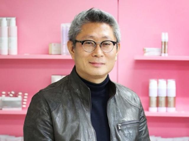 "정말 필요한데, 말로 할순 없고" 국내 <strong>여성</strong>청결제 만든 남자
