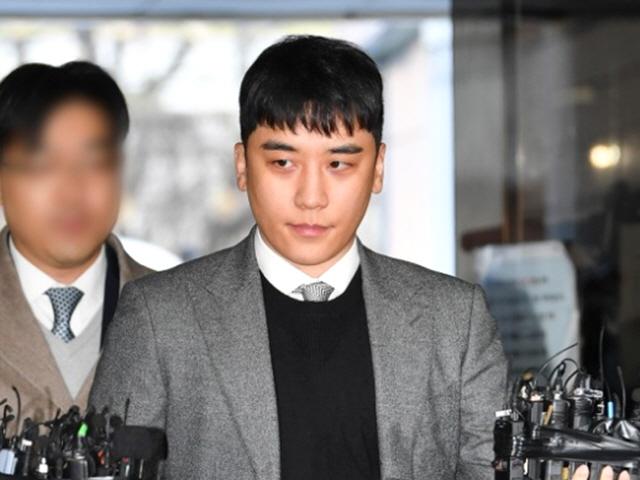 <strong>승리</strong>, 구속영장 또 기각…法 ”구속 필요성 인정 안돼”