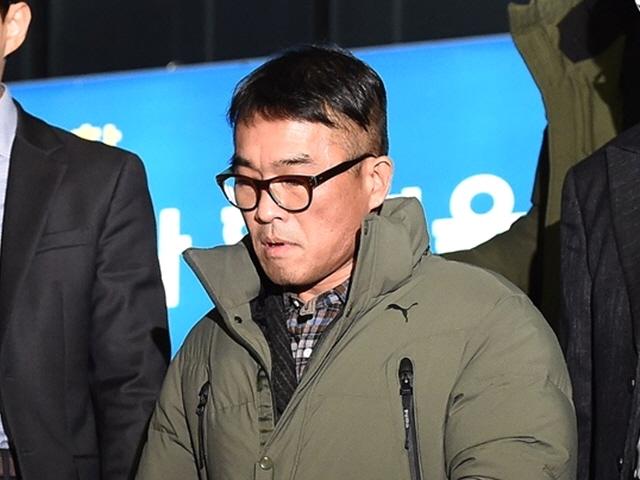 <strong>장지연</strong> '사생활 루머' 파장 일파만파→이병헌 실명 언급까지…김건모 측 "강경 대응"
