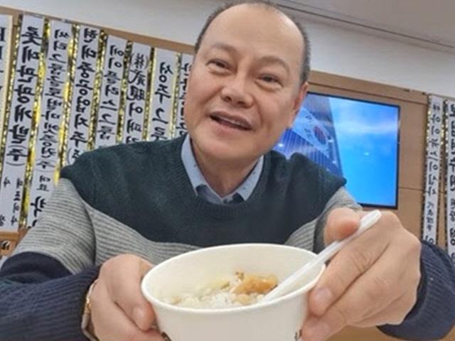 김학철, 故신격호 장례식장서 "<strong>북엇국</strong> 보이십니까"