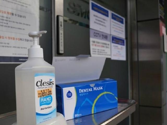 "<strong>우한 폐렴</strong>, 눈으로도 전염된다? 눈 점막 통해 전염 가능"