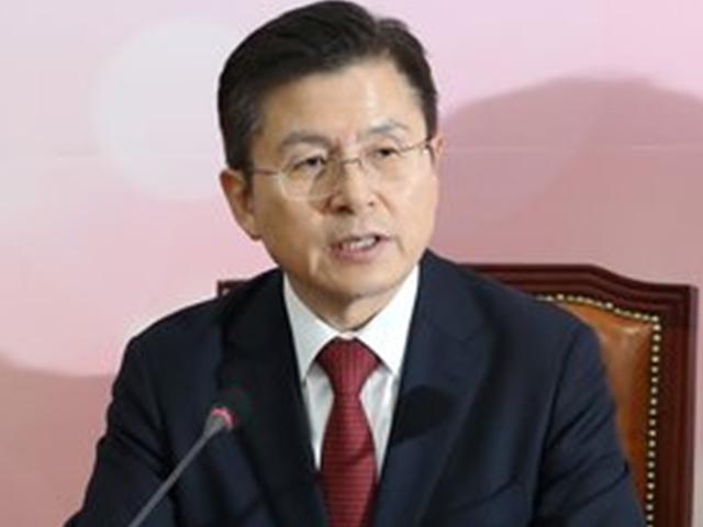 박근혜 사면할수도 없는데···황교안·김형오 "석방시켜라" 왜