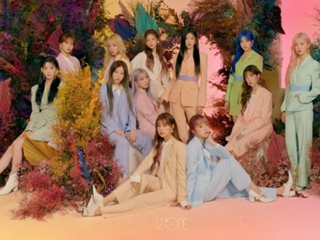 아이즈원, '프듀' 조작 논란 딛고 17일 컴백…정규 1집 발매