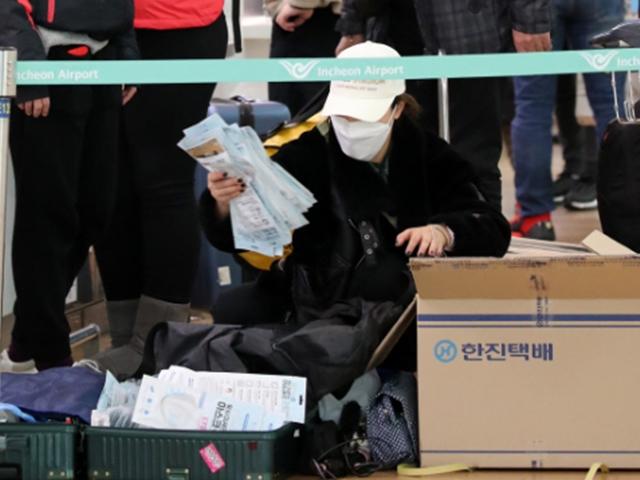 국내 첫 ‘완치’ 눈앞…윤곽 잡히는 ‘신종 코로나 치료법’
