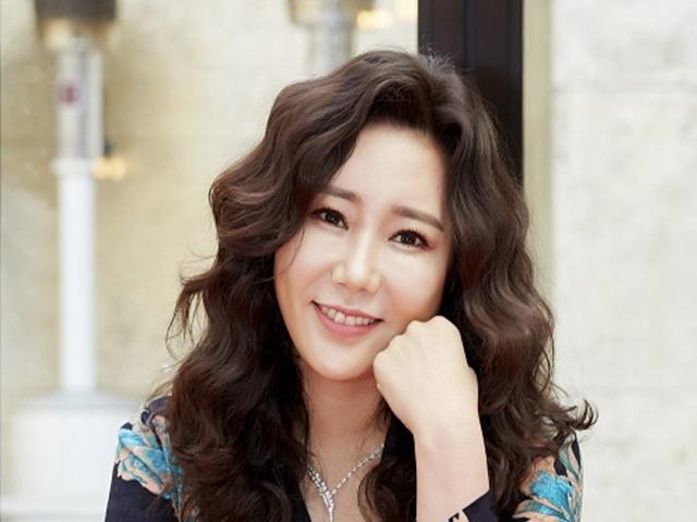40대에 더 빛나는 뮤지컬배우 신영숙