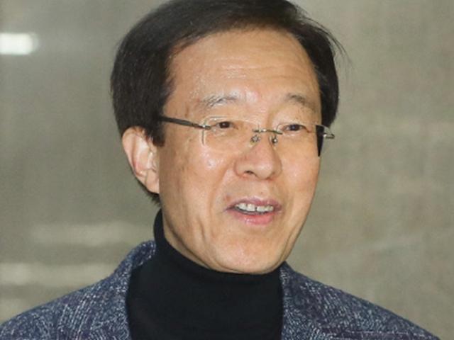 이석연 “황교안, 종로 안 나가면 보수가 일어설 기회를 막는 것”