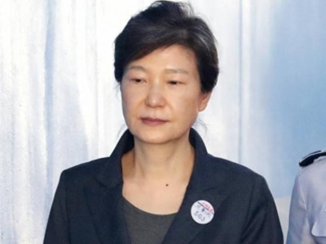 '기생충' 책임PD <strong>이미경</strong>, 박근혜가 "CJ에서 물러났으면" 했던 이유
