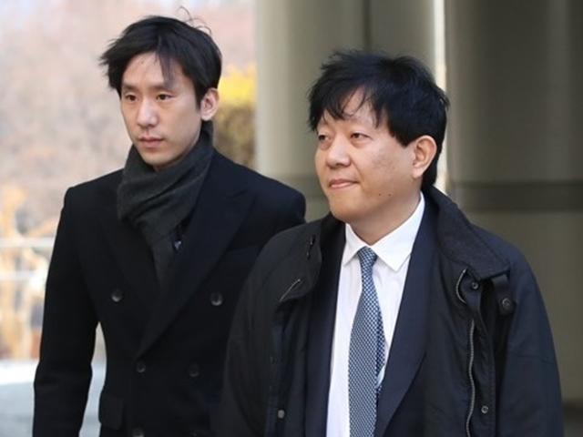 “타다 불법 확신”… 檢, 이재웅·박재욱에 <strong>징역</strong> 1년 <strong>구형</strong>