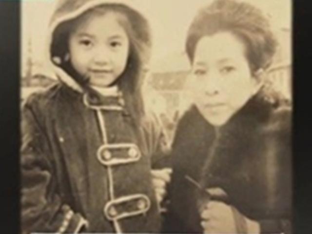 김혜림 눈물 "母 나애심 유명 가수인줄 몰라, 돌아가시고 나서야…"(`불청`)