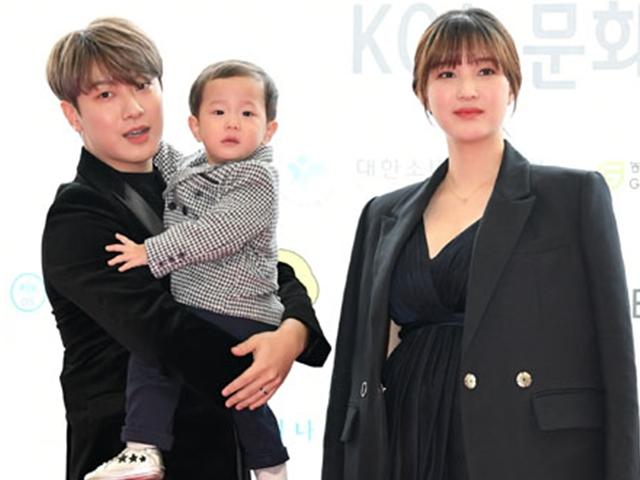 율희 쌍둥이 출산→`다둥이 아빠` 최민환, 상근예비역 24일 입대