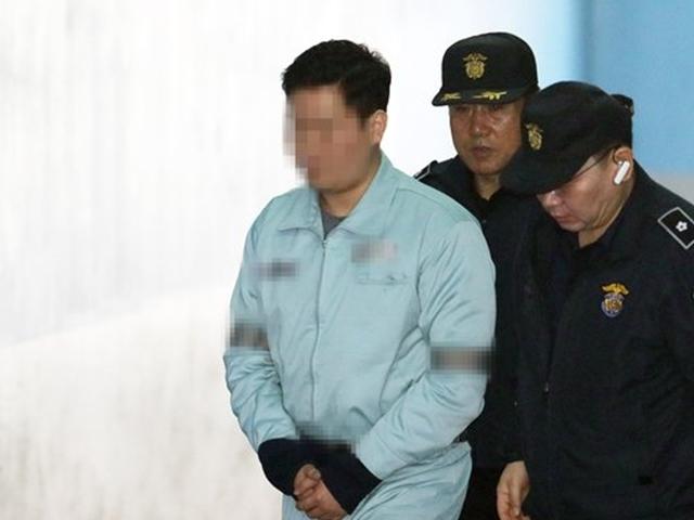 130억 차익 끝은 벌금 100억···‘청담동 주식부자’ 징역 3년6월