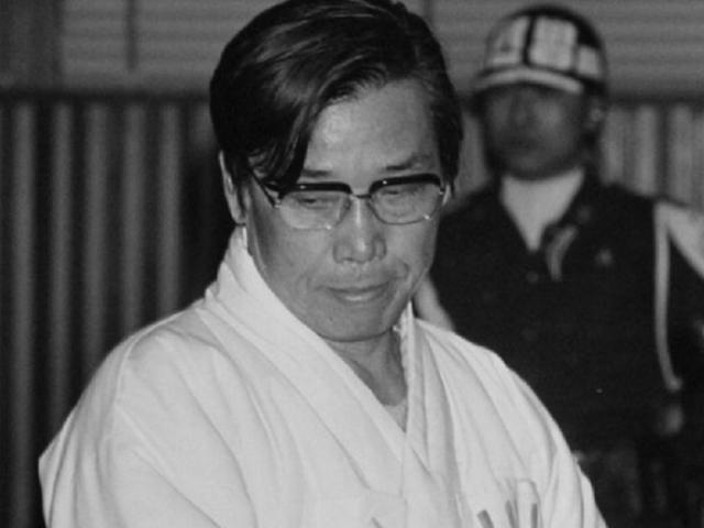 "유신 심장 쐈다"<strong>던</strong> 김재규 변호인을 만나다