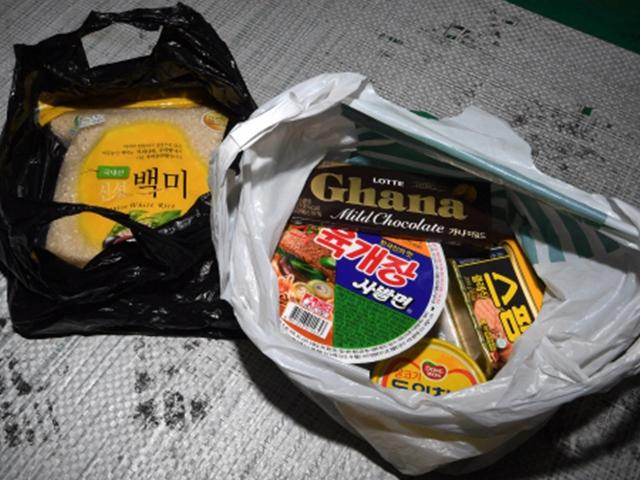 그 체크카드를 줍지 말았어야 했다… 배고픔에 긁은 5만원, 죗값은 250만원