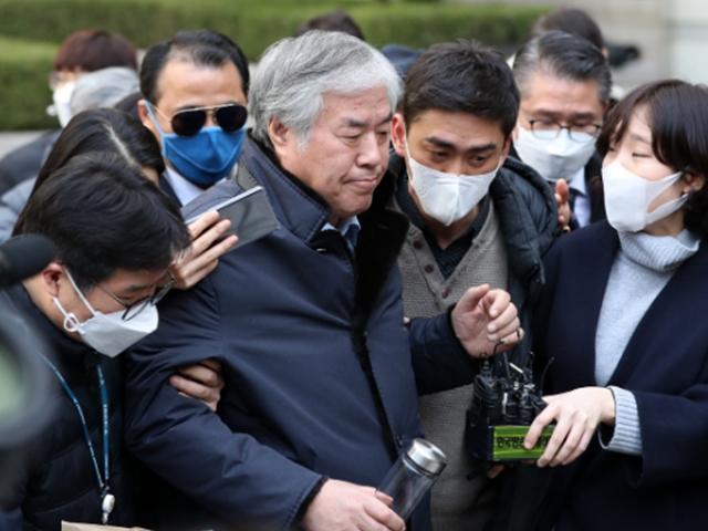 전광훈 목사 구속…"사전 선거운동 중대하고 도주 우려도"