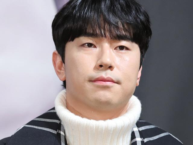 <strong>이시언</strong>, 기부하고 악플세례→"겨우 100만원?" 게시물 삭제