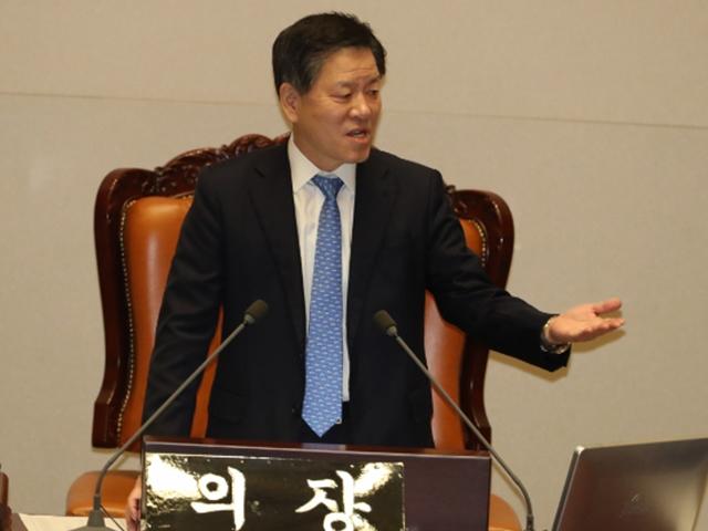 주승용 국회부의장 비서관, 차 안에서 숨진 채 발견