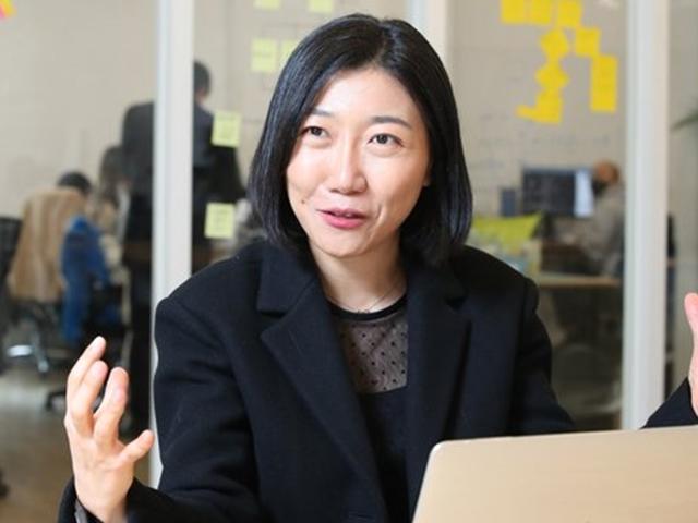 [게임체인저] "<strong>옷장</strong> 속, 안 입는 옷 공유해 한 달에 50만원씩 번다"